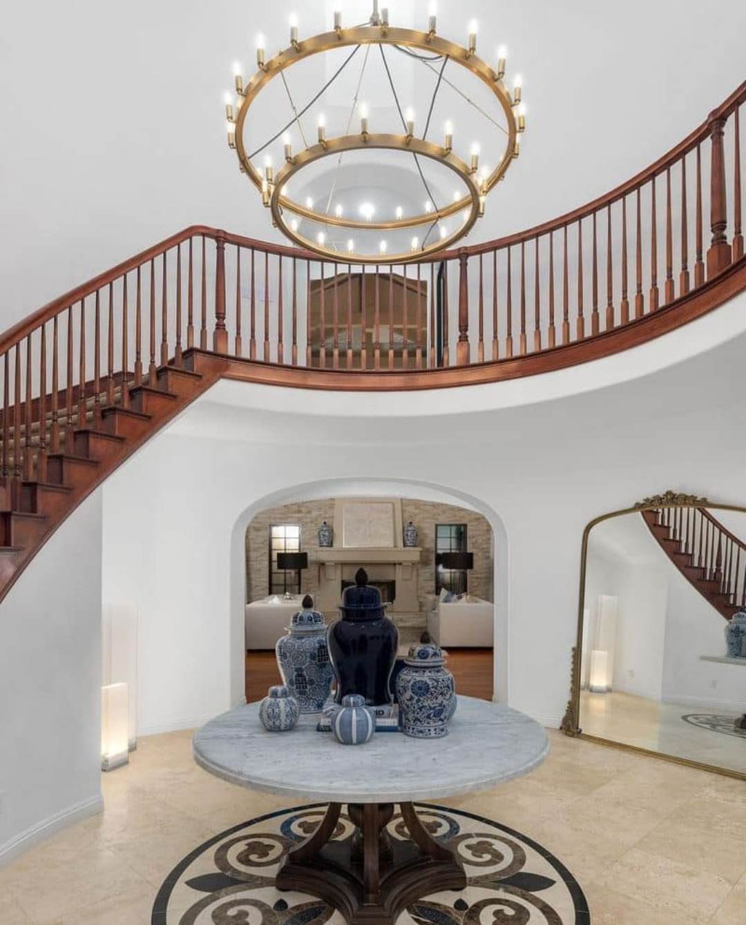 Elegant Grand Foyer in Del Mar Mesa!