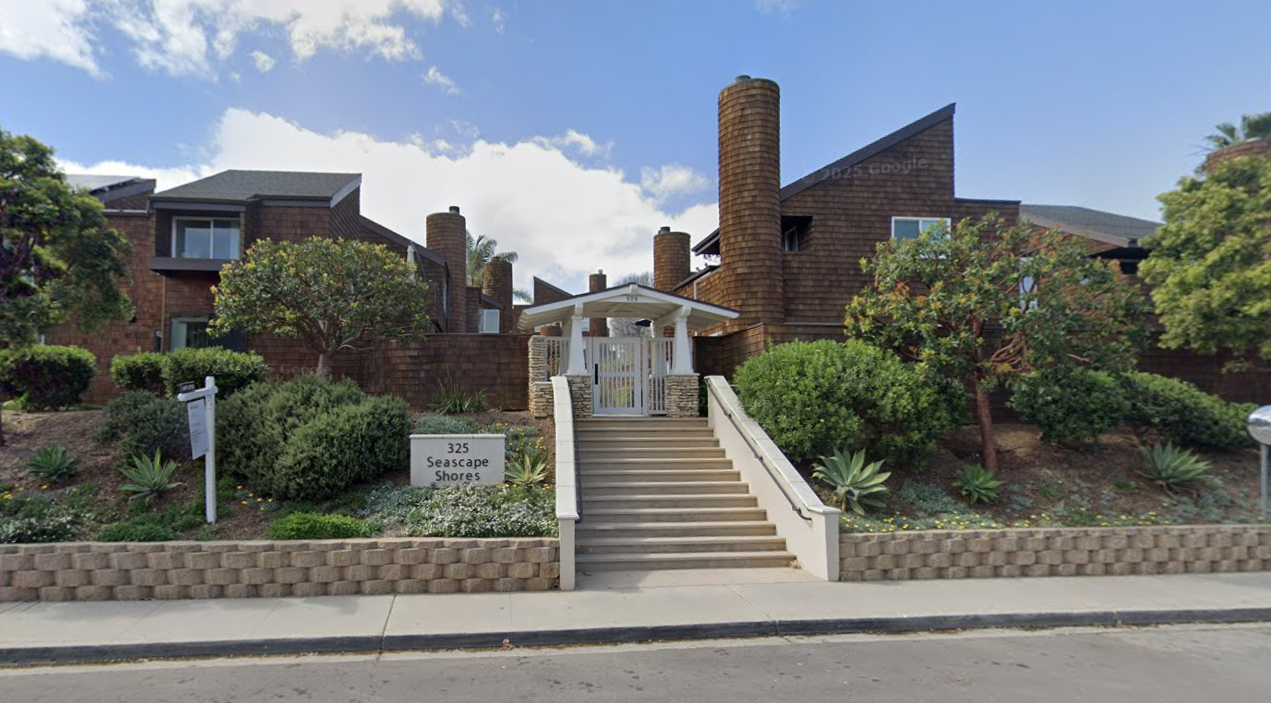 Seascape Shores Condos in Solana Beach, CA 92075